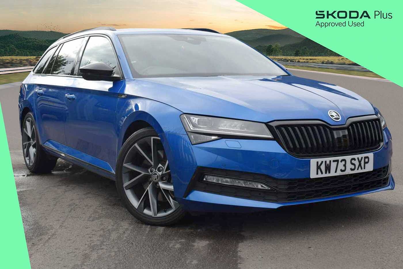 Main listing image - Skoda Superb Estate