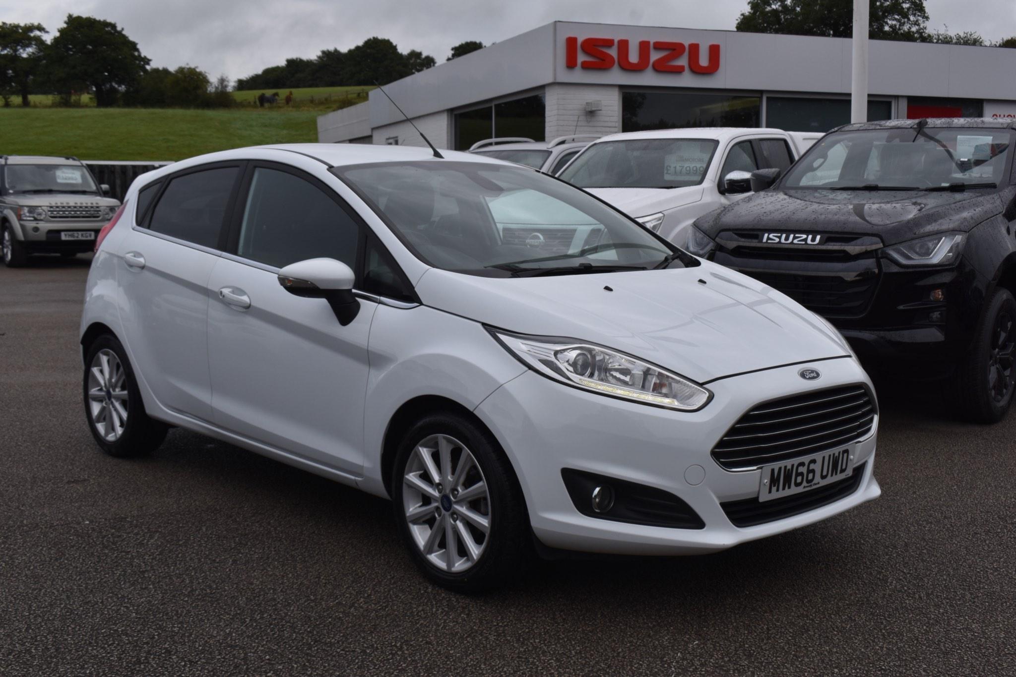 Main listing image - Ford Fiesta