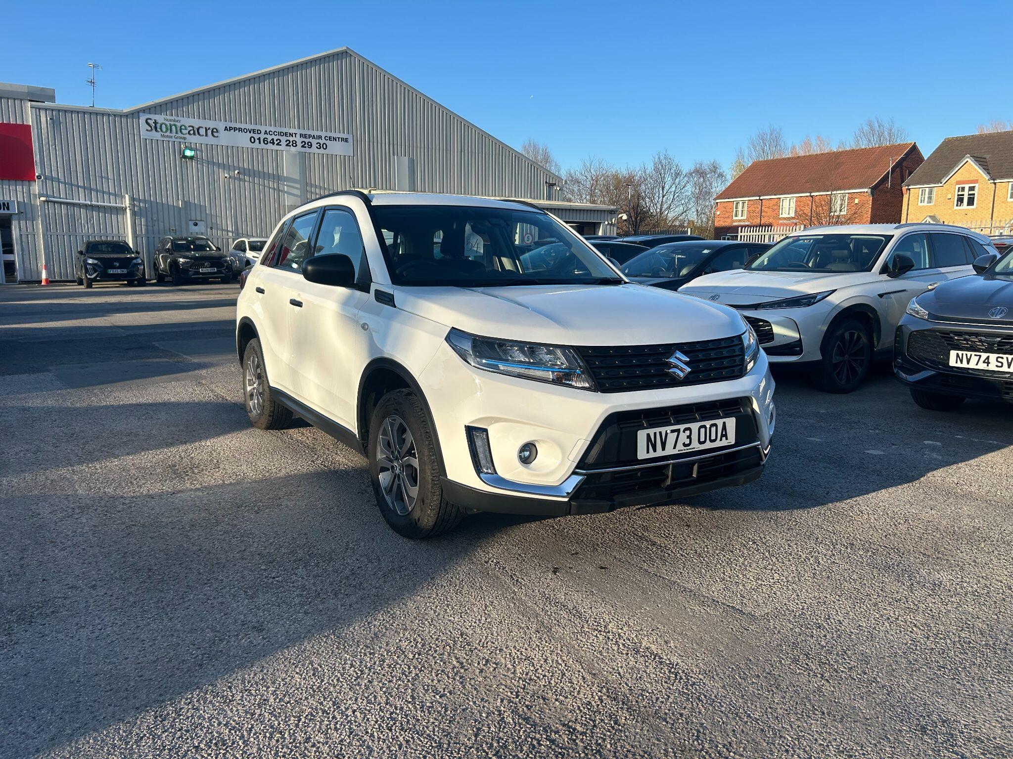 Main listing image - Suzuki Vitara
