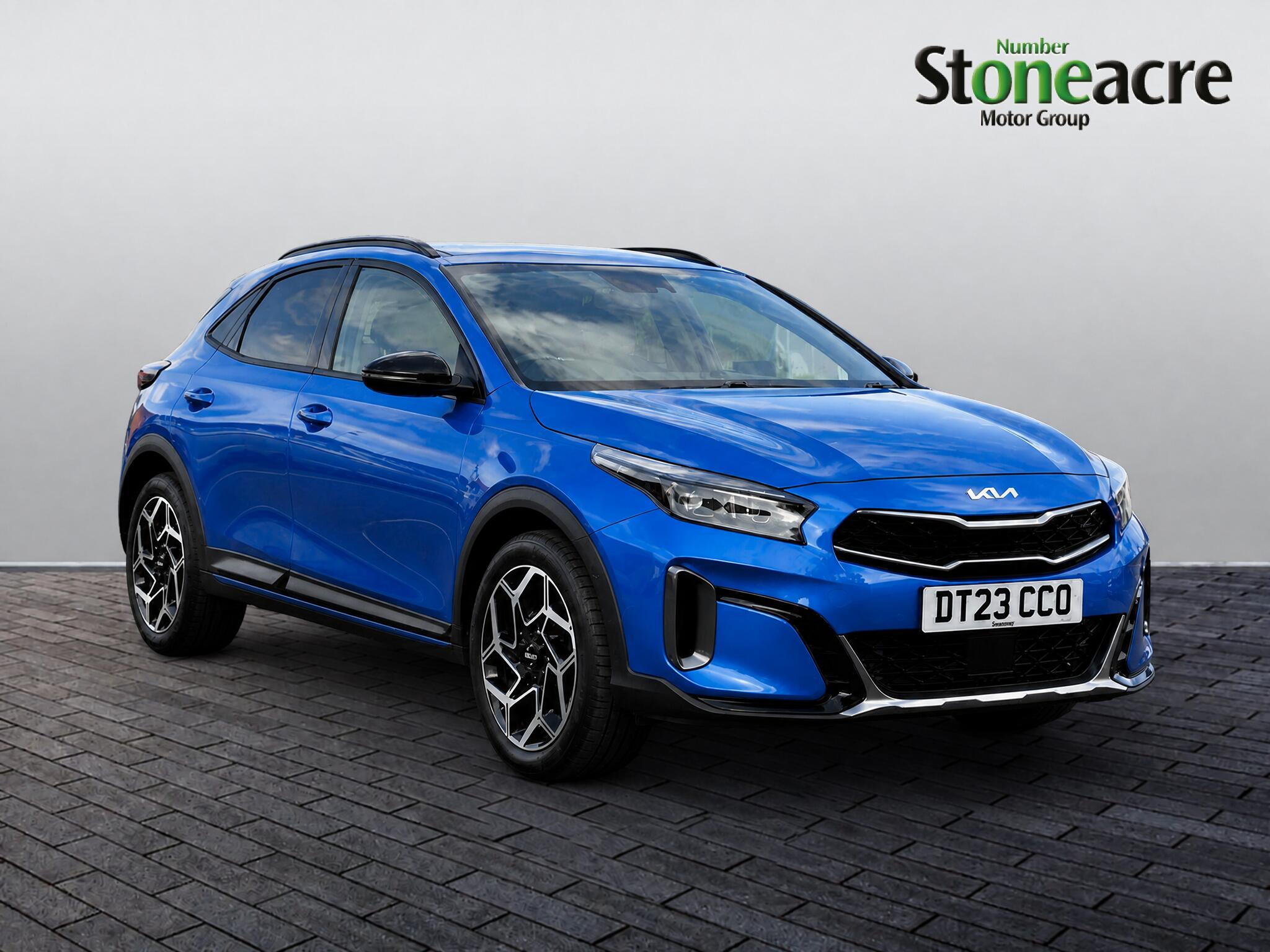Main listing image - Kia XCeed