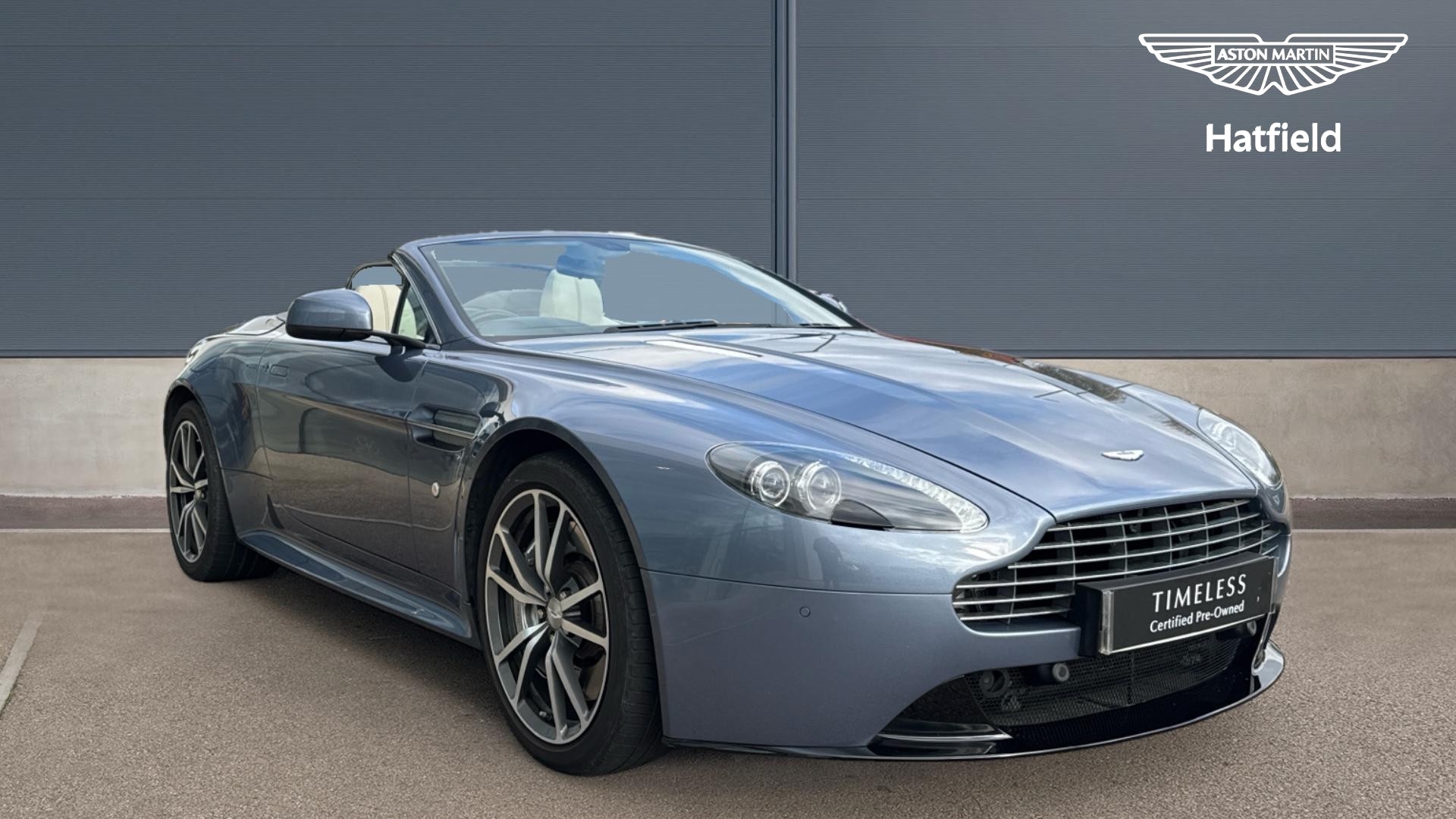 Main listing image - Aston Martin Vantage