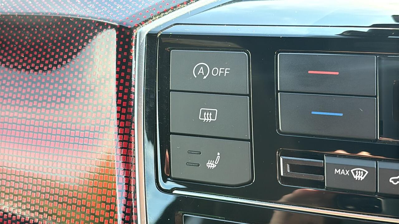 Main listing image - Volkswagen Up