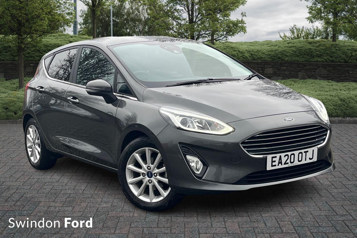 Main listing image - Ford Fiesta