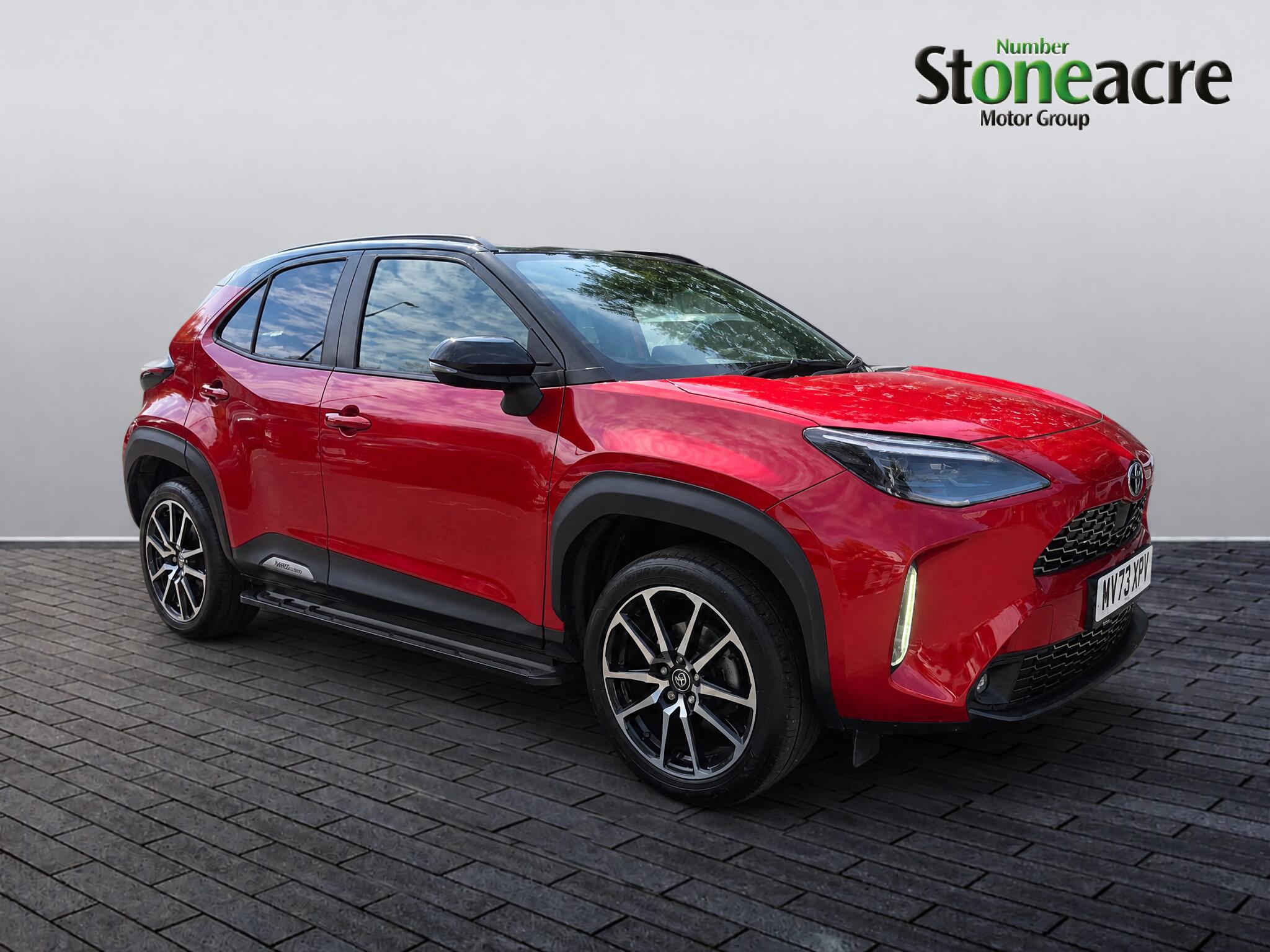 Main listing image - Toyota Yaris Cross