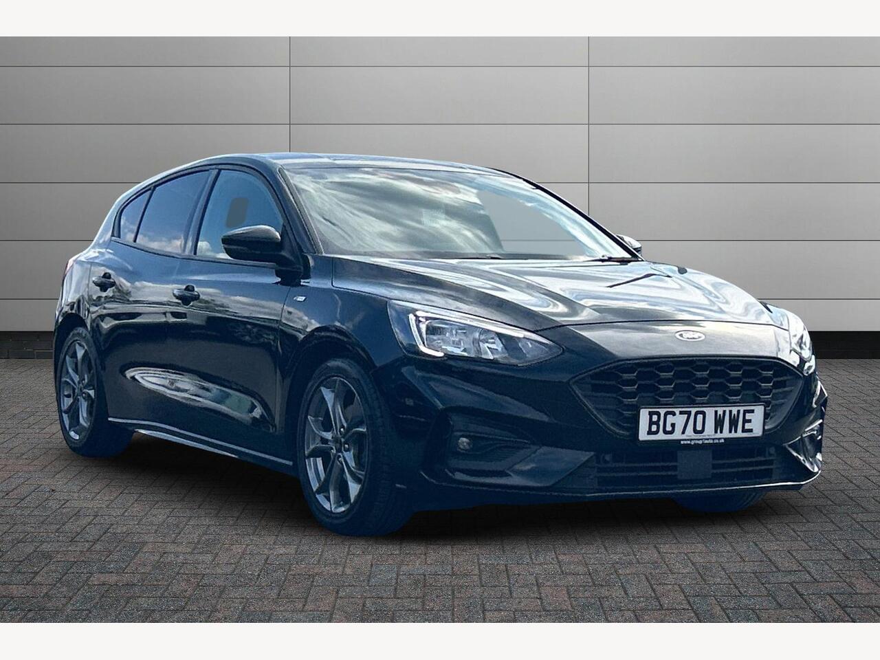 Main listing image - Ford Focus