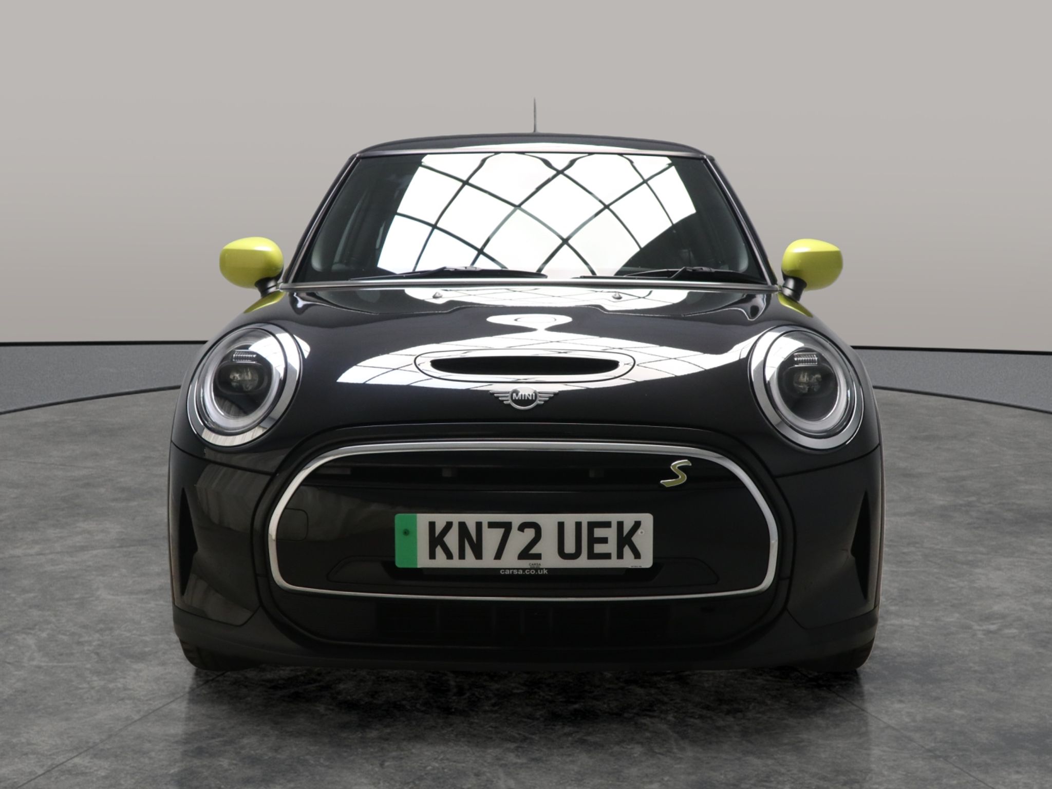 Main listing image - MINI Electric