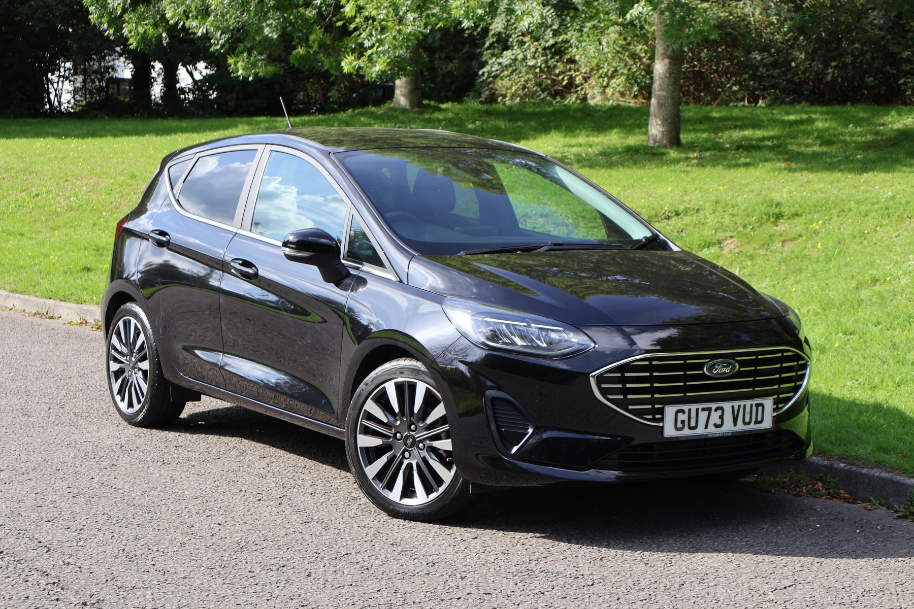 Main listing image - Ford Fiesta