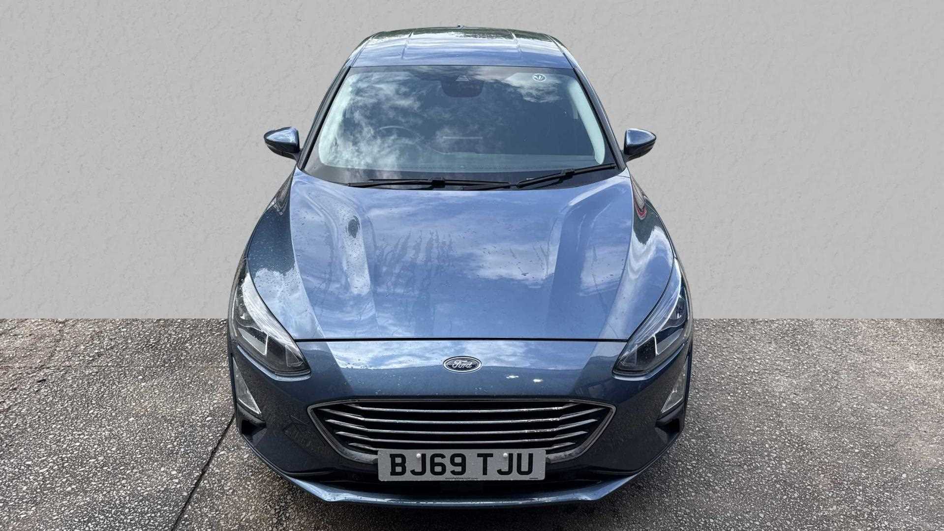 Main listing image - Ford Focus