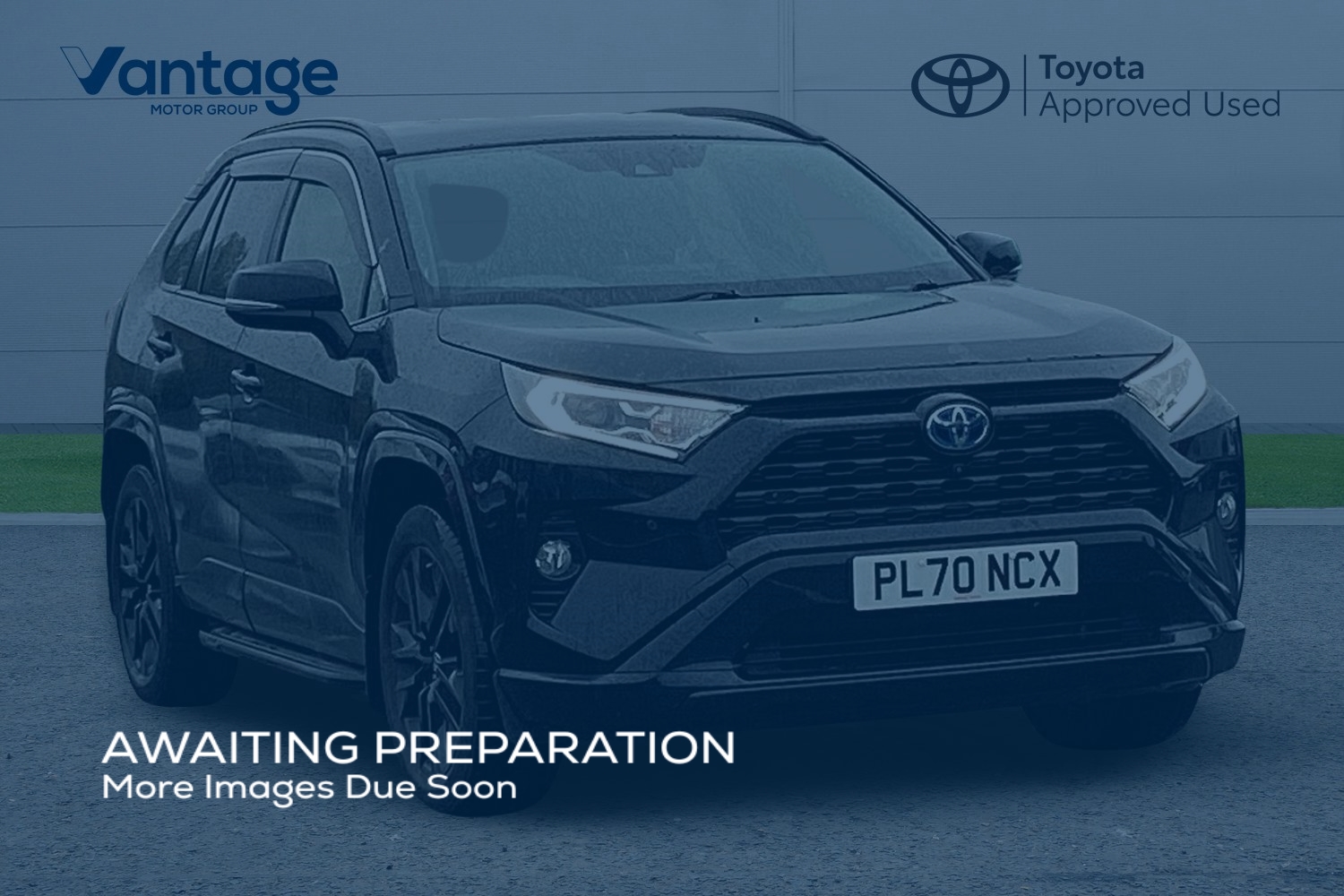 Main listing image - Toyota RAV4