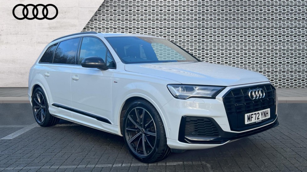 Main listing image - Audi Q7