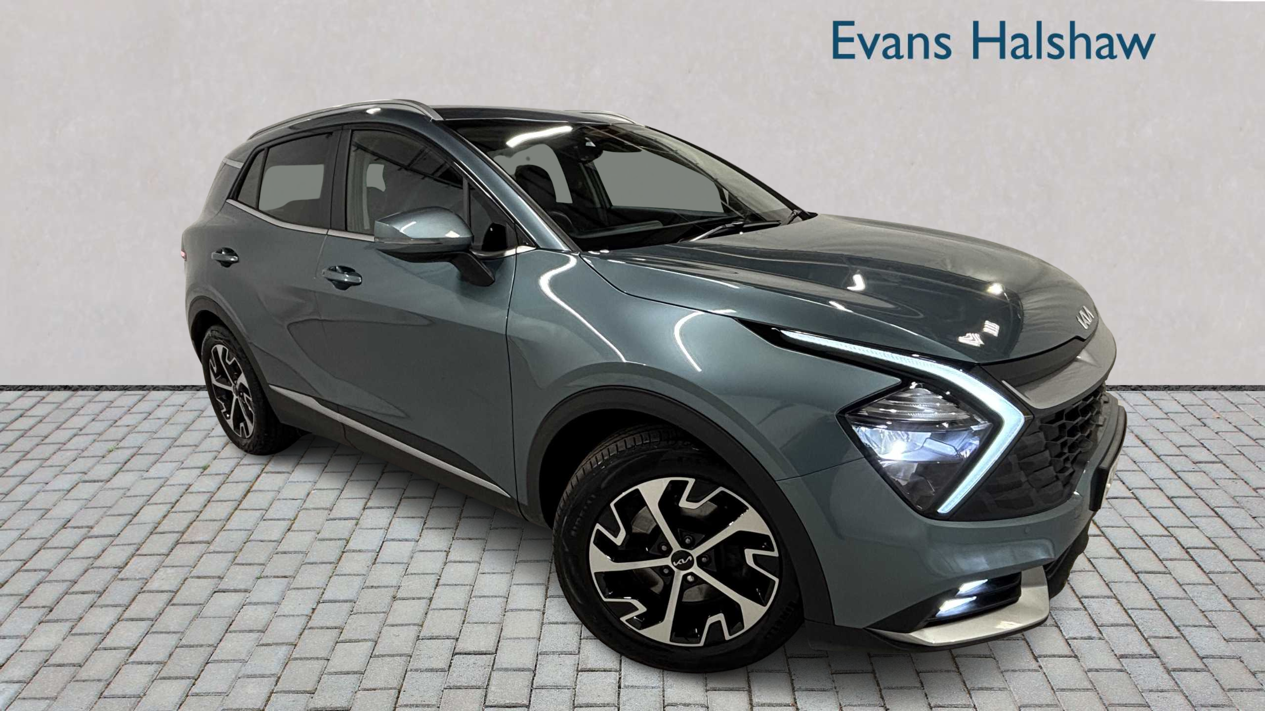 Main listing image - Kia Sportage