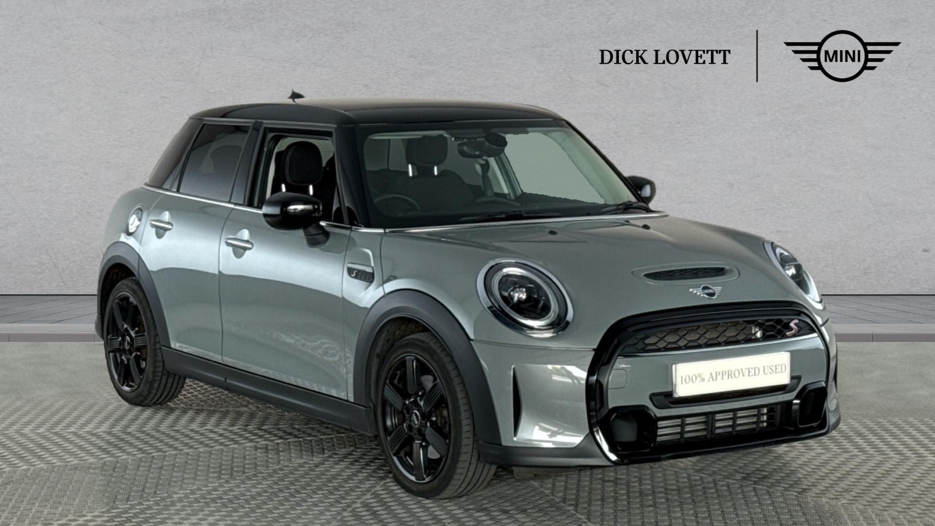Main listing image - MINI Hatchback 5dr