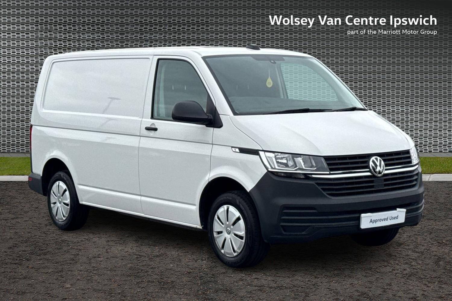 Main listing image - Volkswagen Transporter