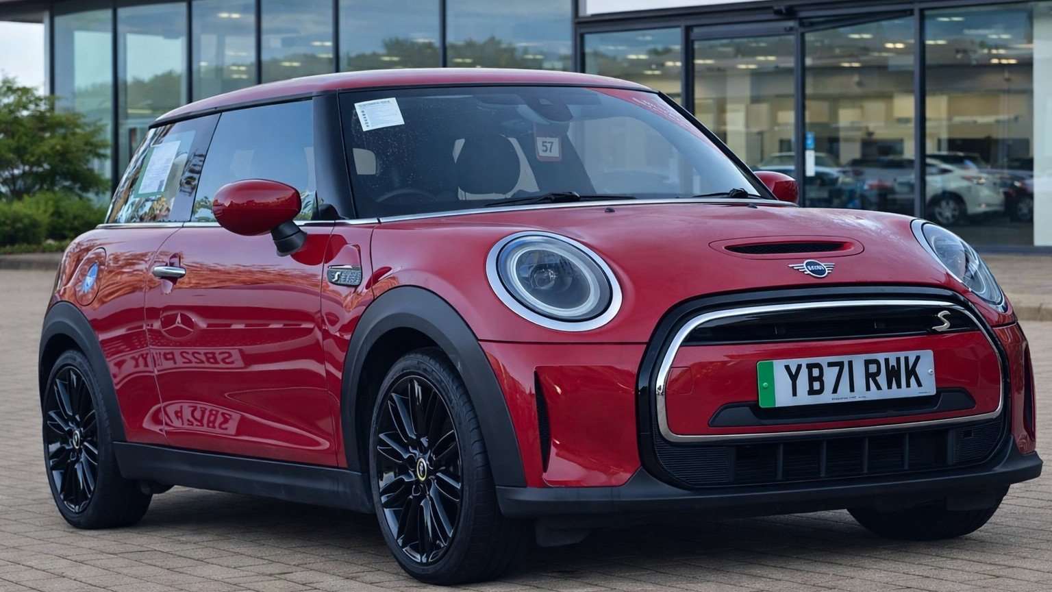 Main listing image - MINI Electric