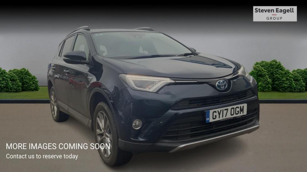 Main listing image - Toyota RAV4