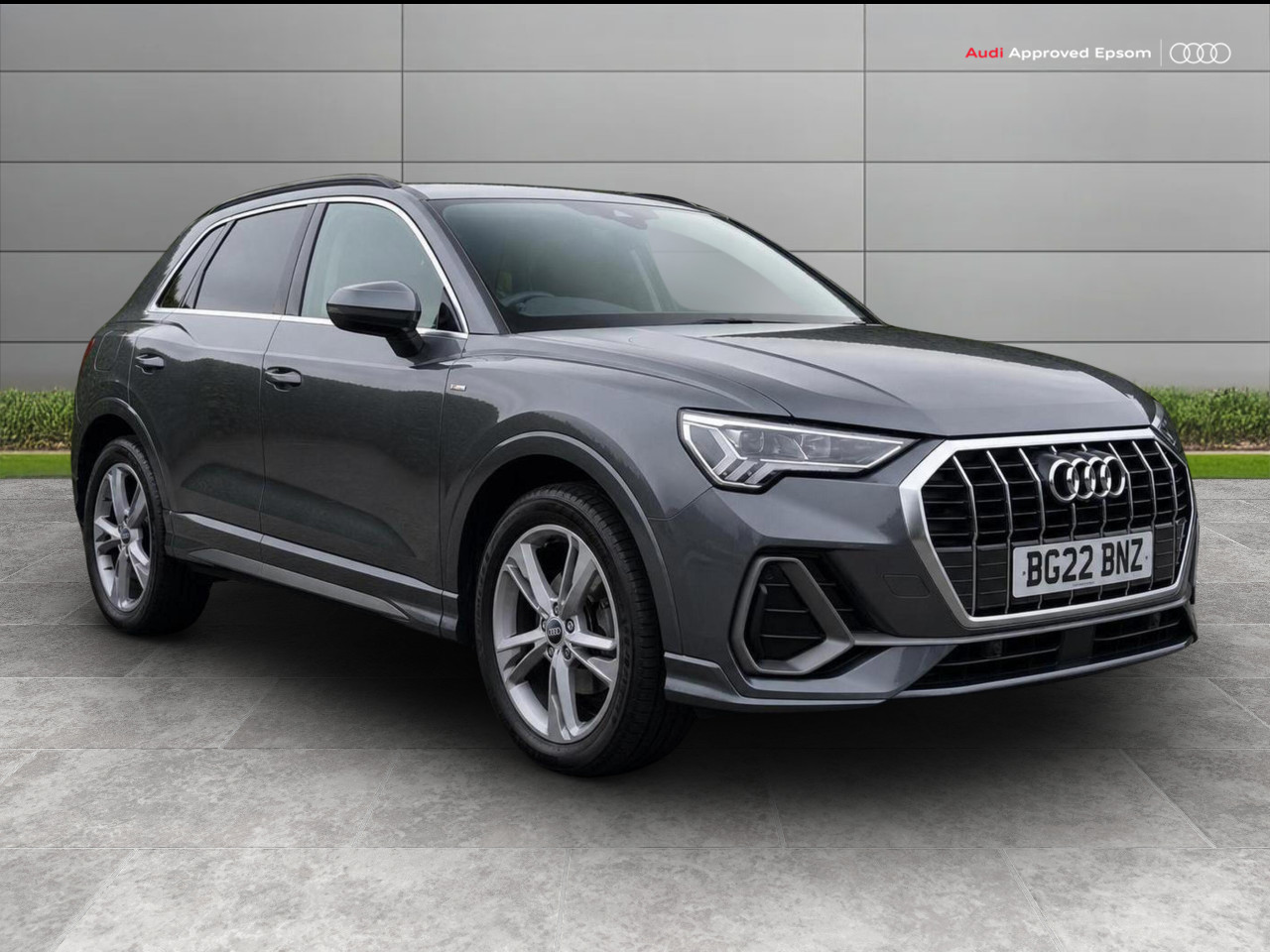 Main listing image - Audi Q3