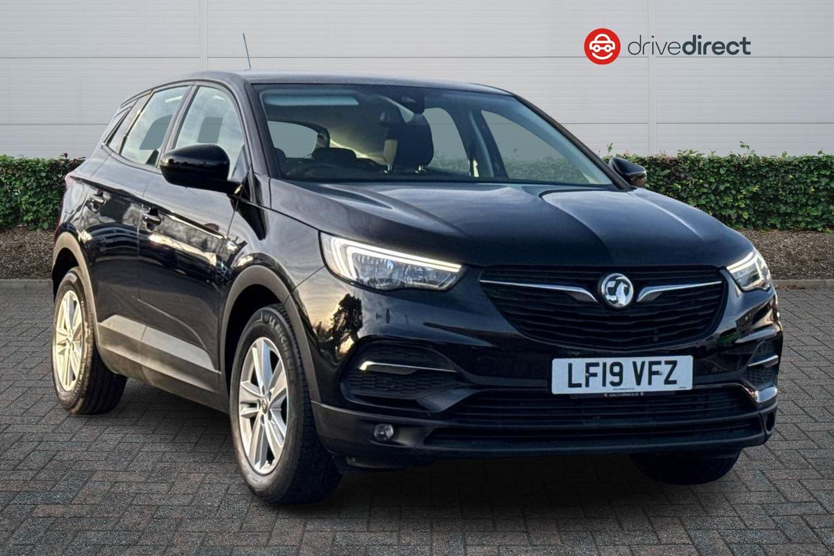 Main listing image - Vauxhall Grandland X