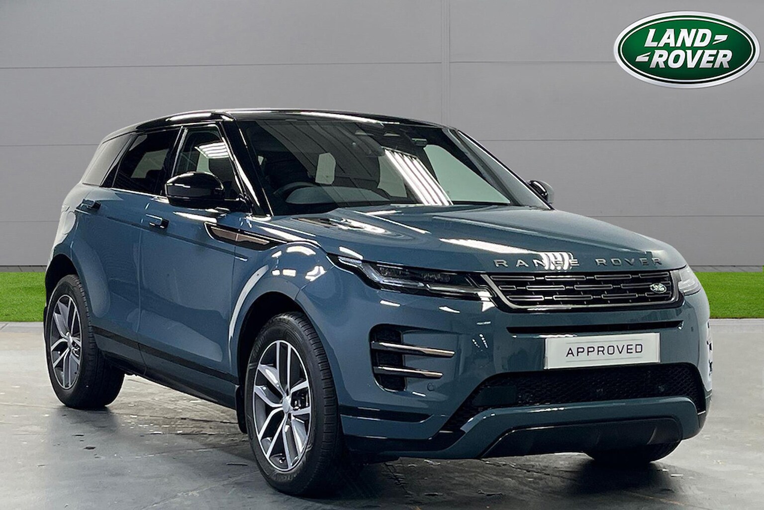 Main listing image - Land Rover Range Rover Evoque