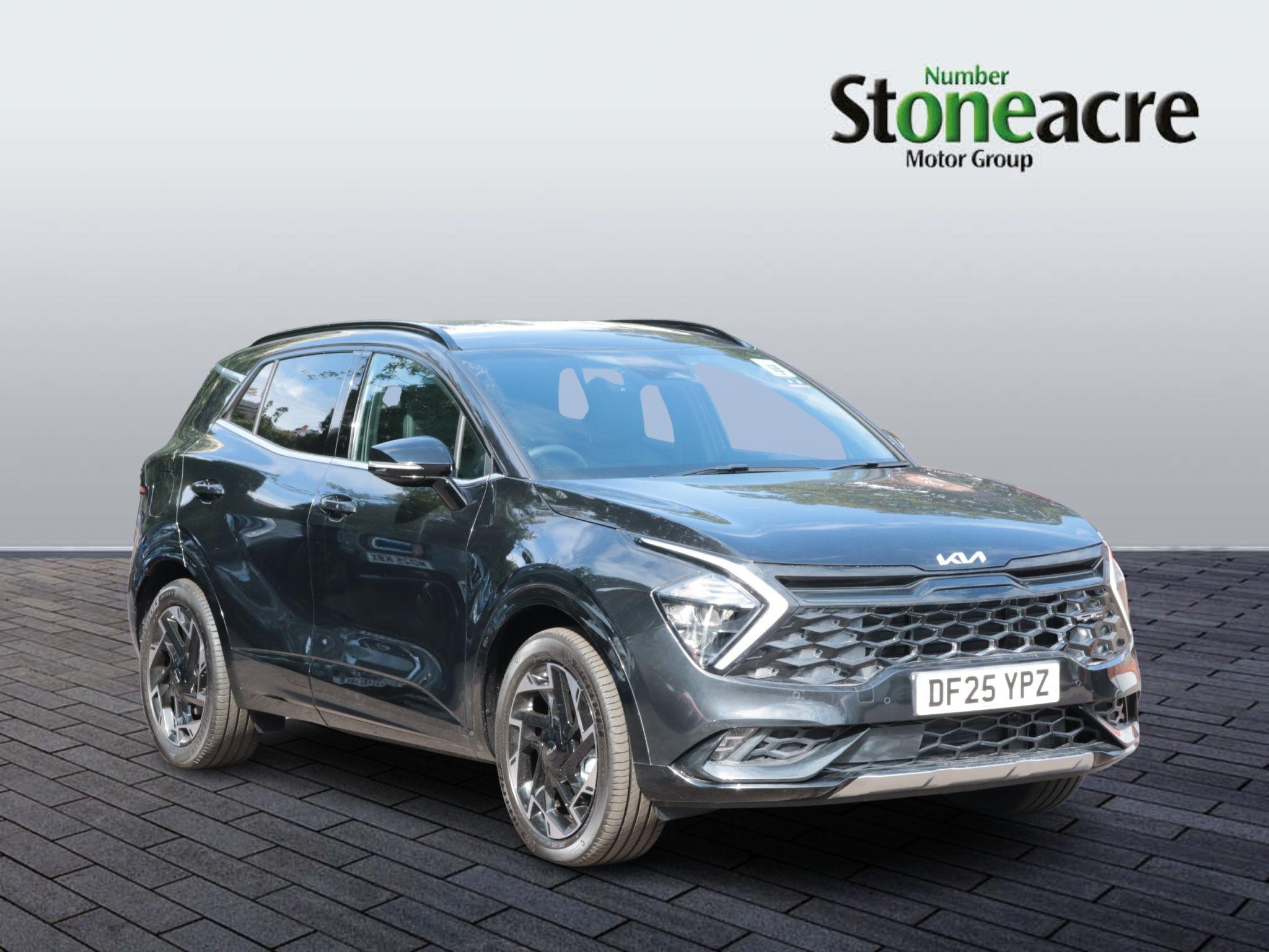 Main listing image - Kia Sportage