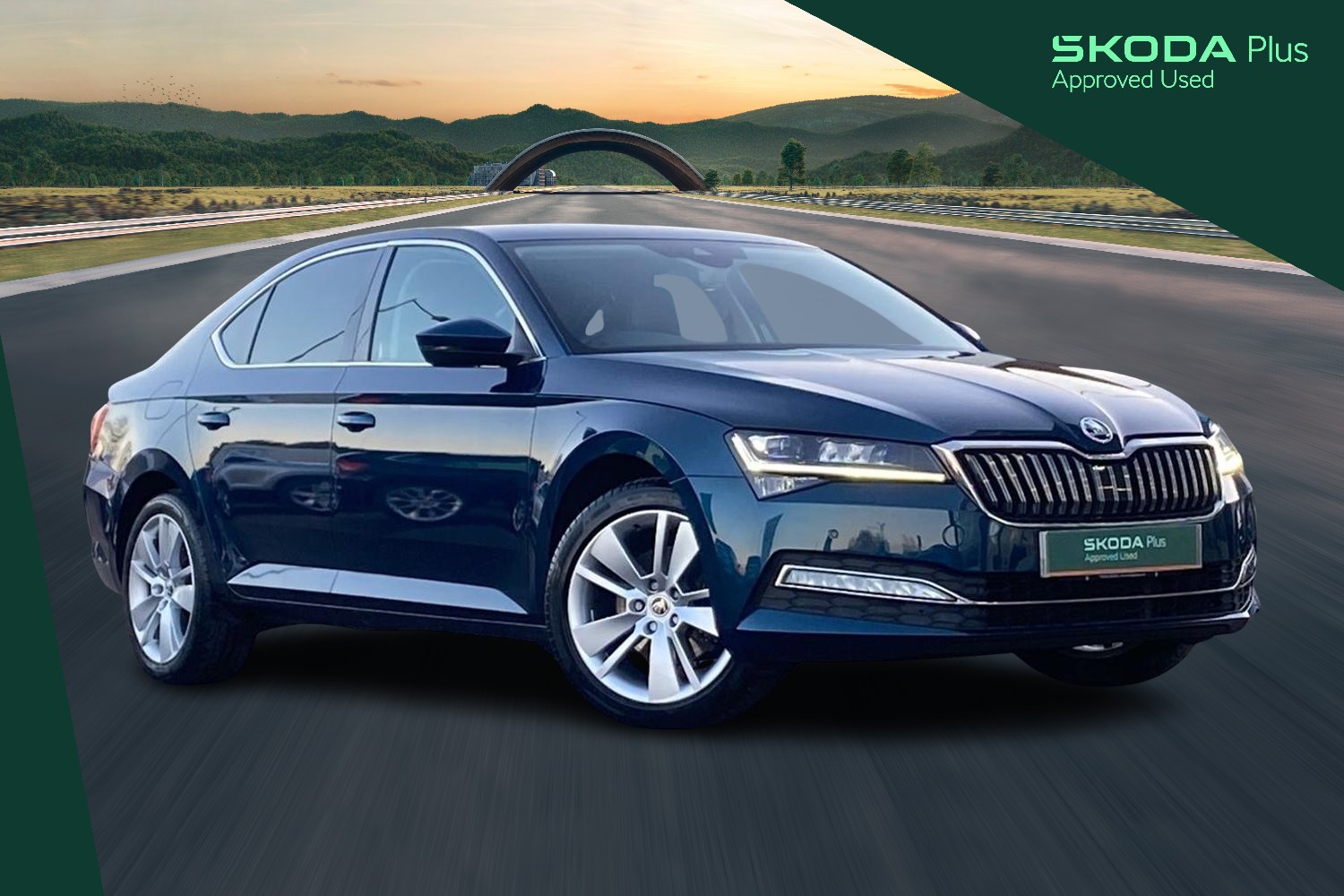 Main listing image - Skoda Superb