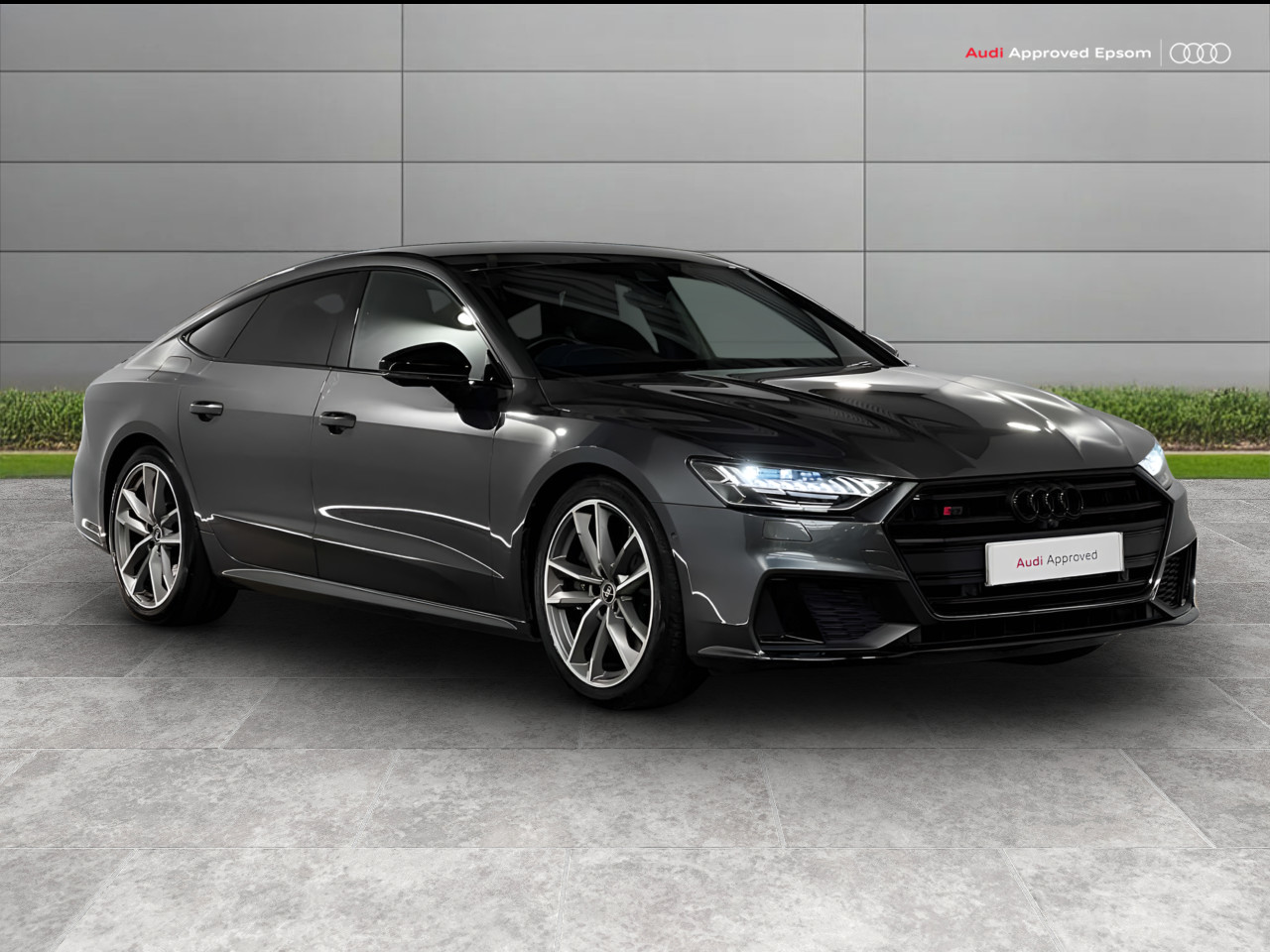 Main listing image - Audi S7
