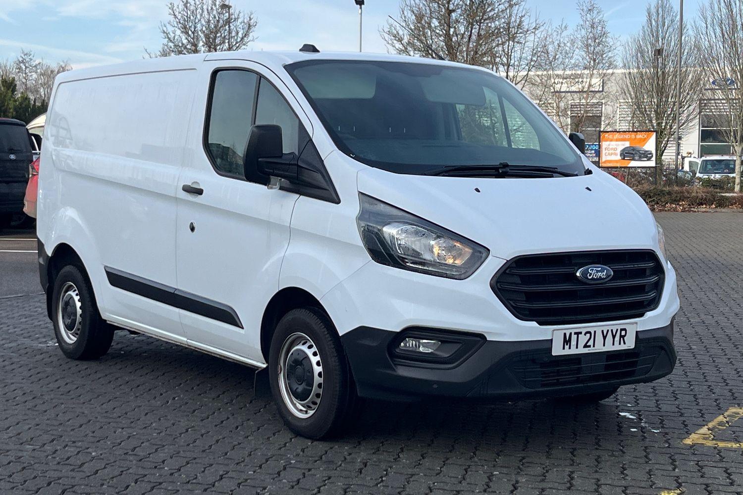 Main listing image - Ford Transit Custom