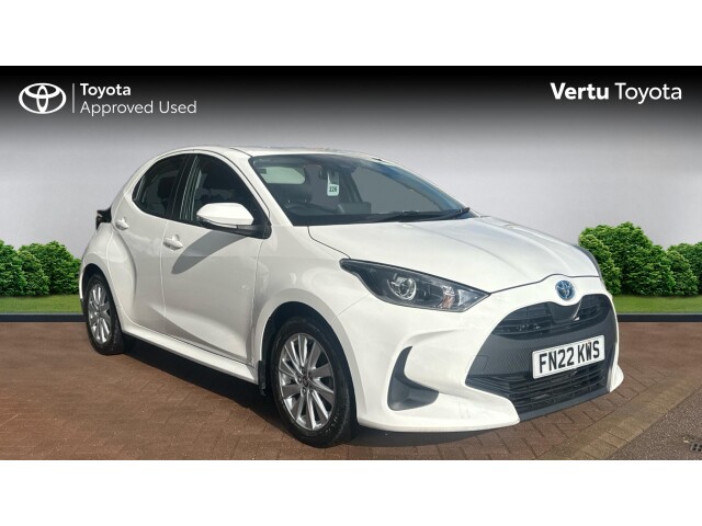 Main listing image - Toyota Yaris