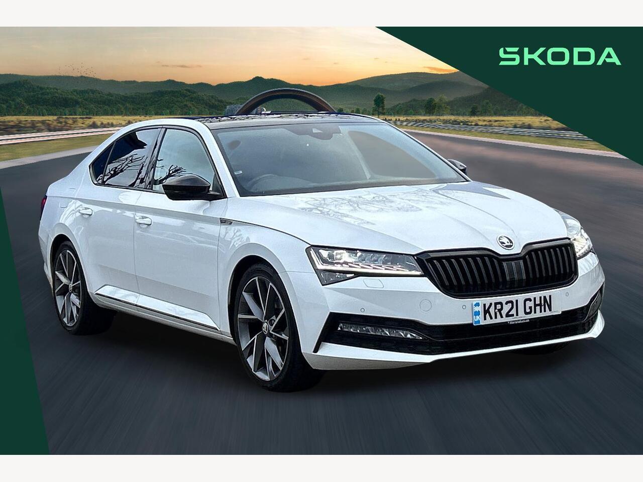 Main listing image - Skoda Superb