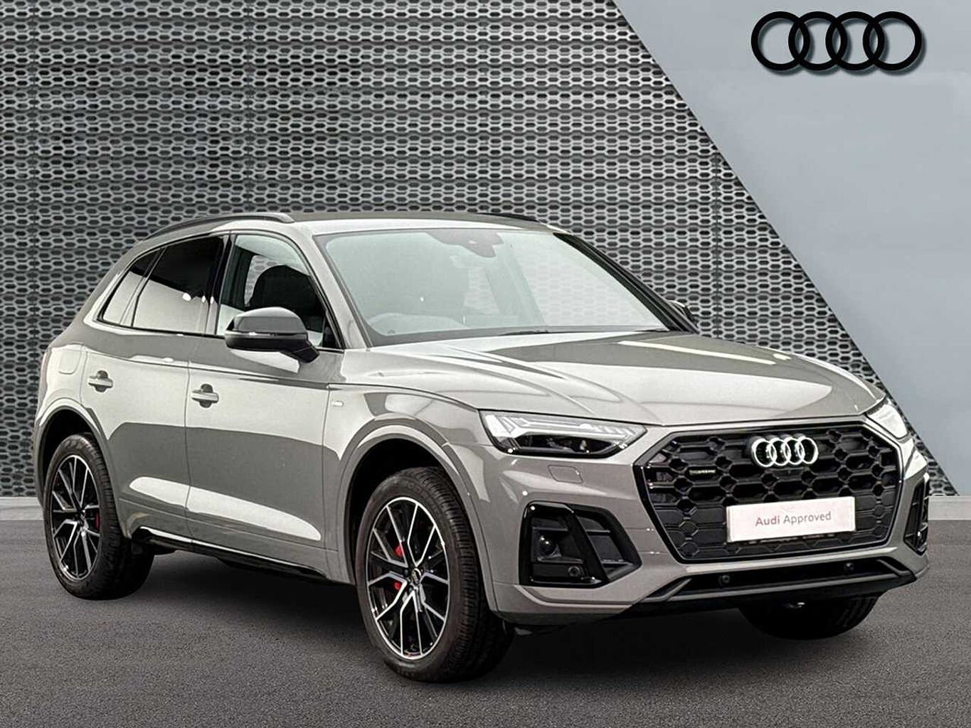 Main listing image - Audi Q5