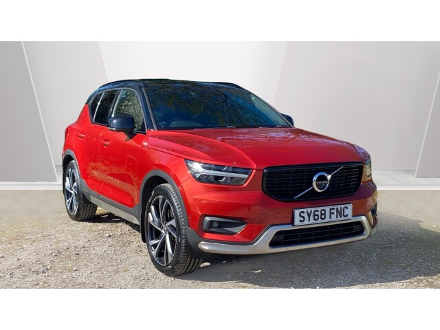 Main listing image - Volvo XC40