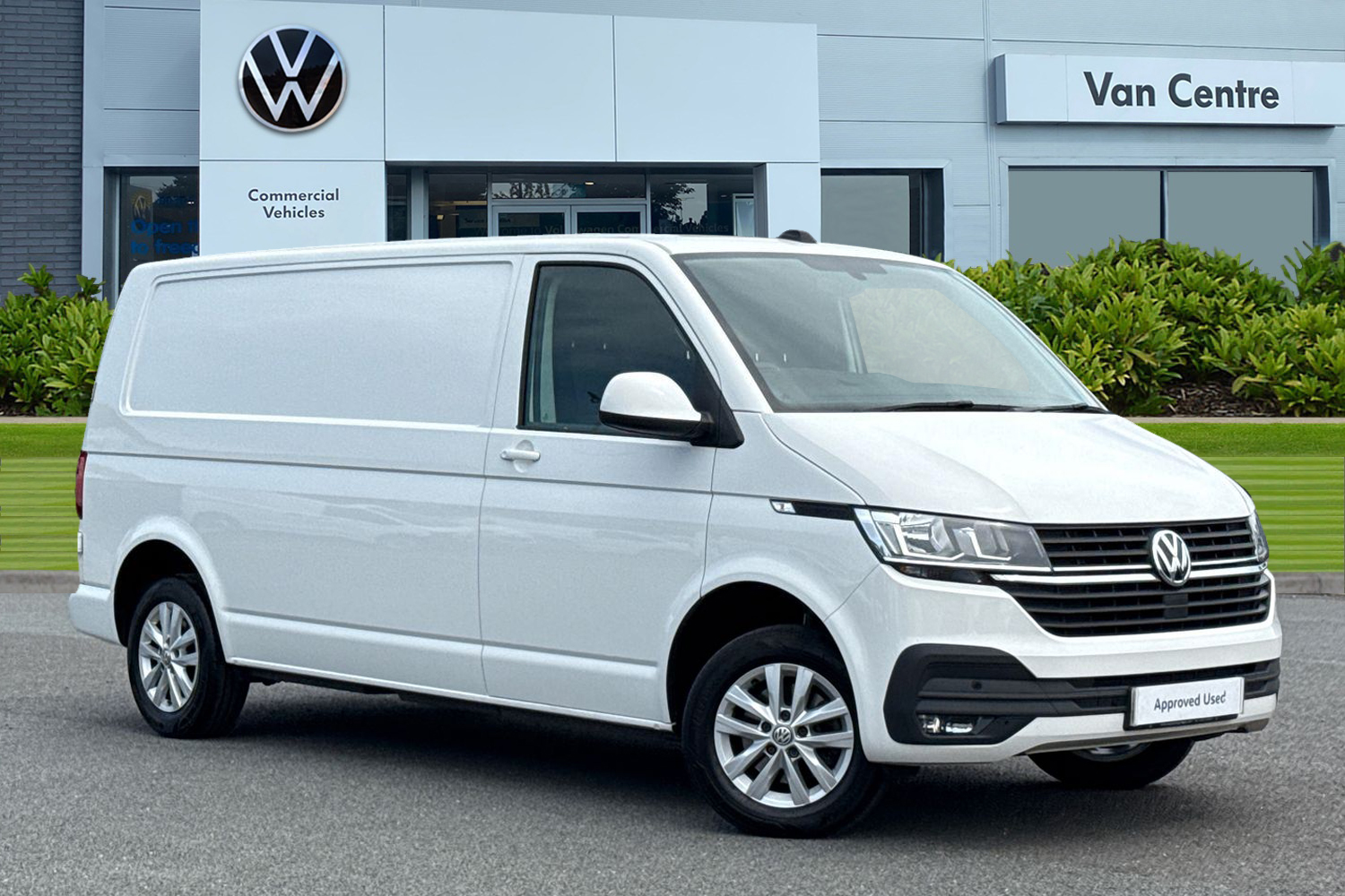 Main listing image - Volkswagen Transporter