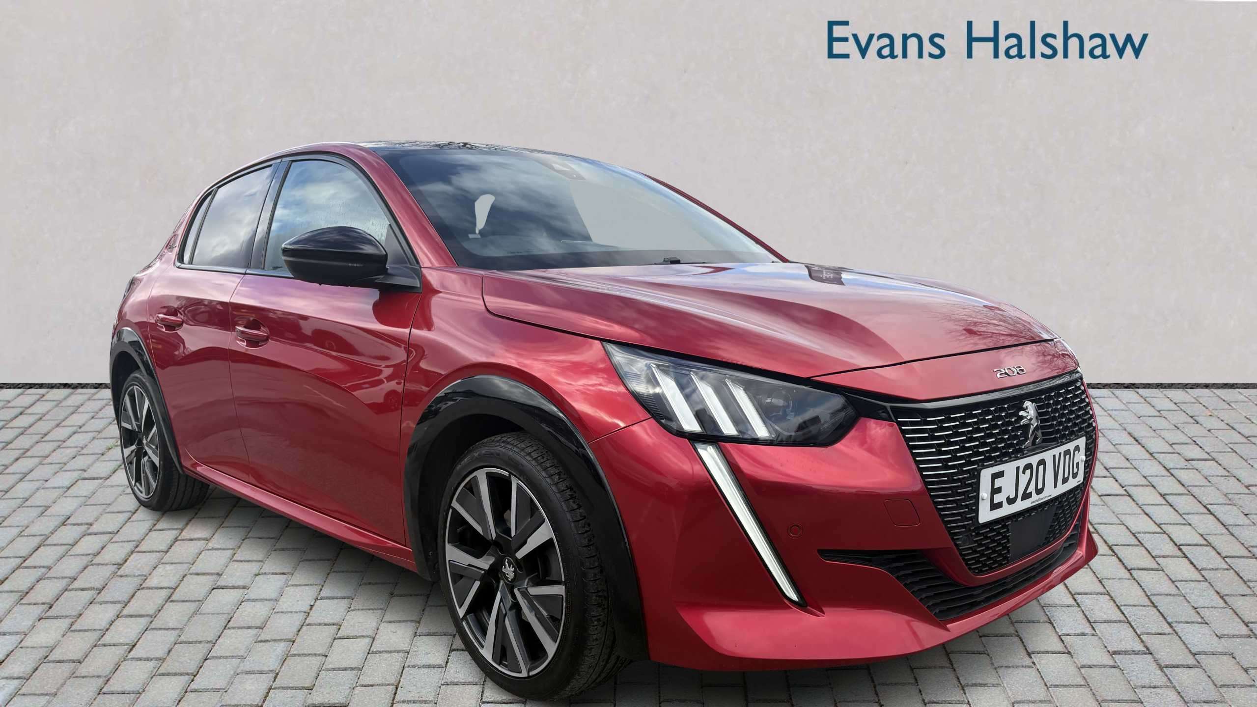 Main listing image - Peugeot 208