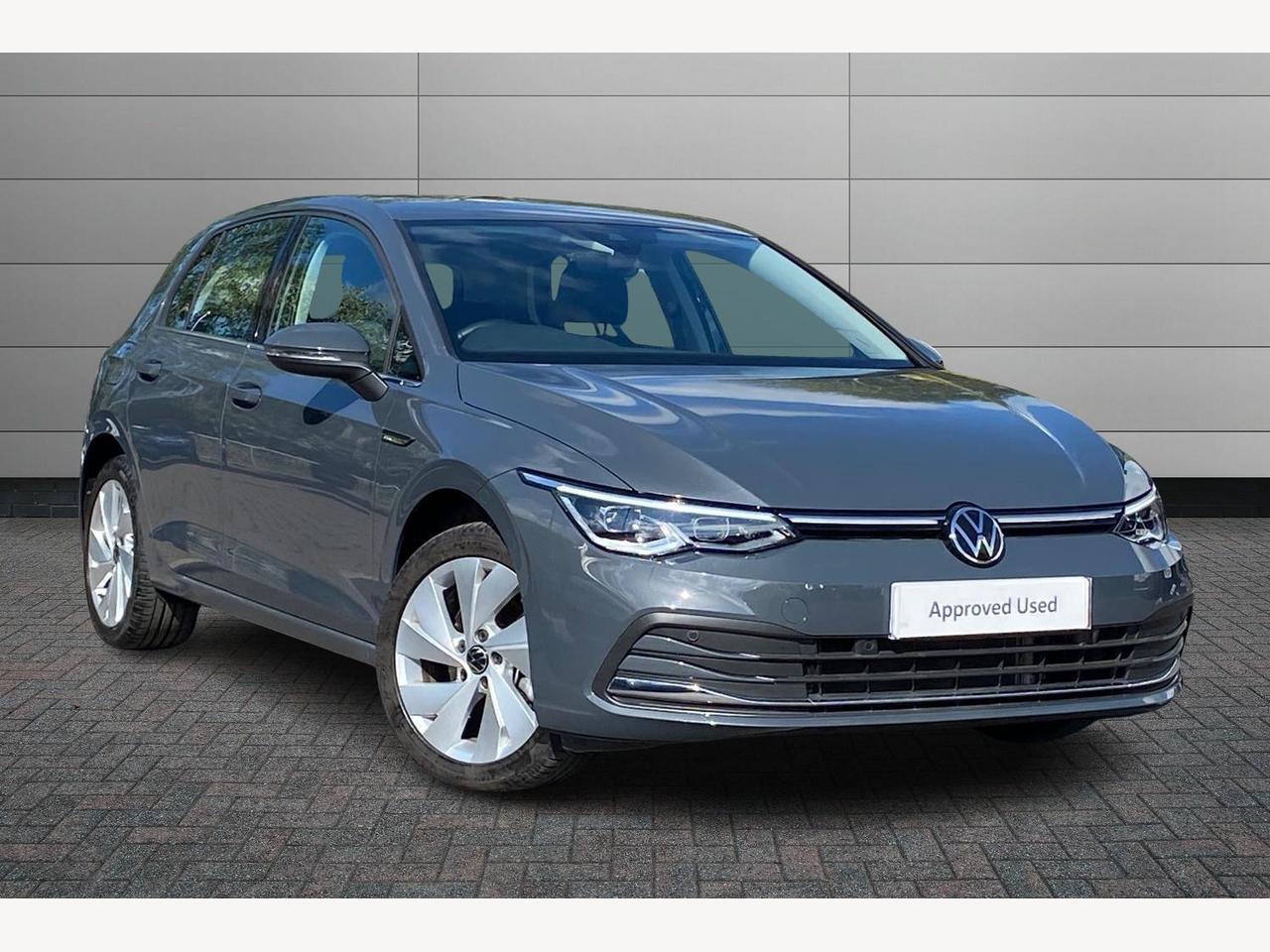 Main listing image - Volkswagen Golf