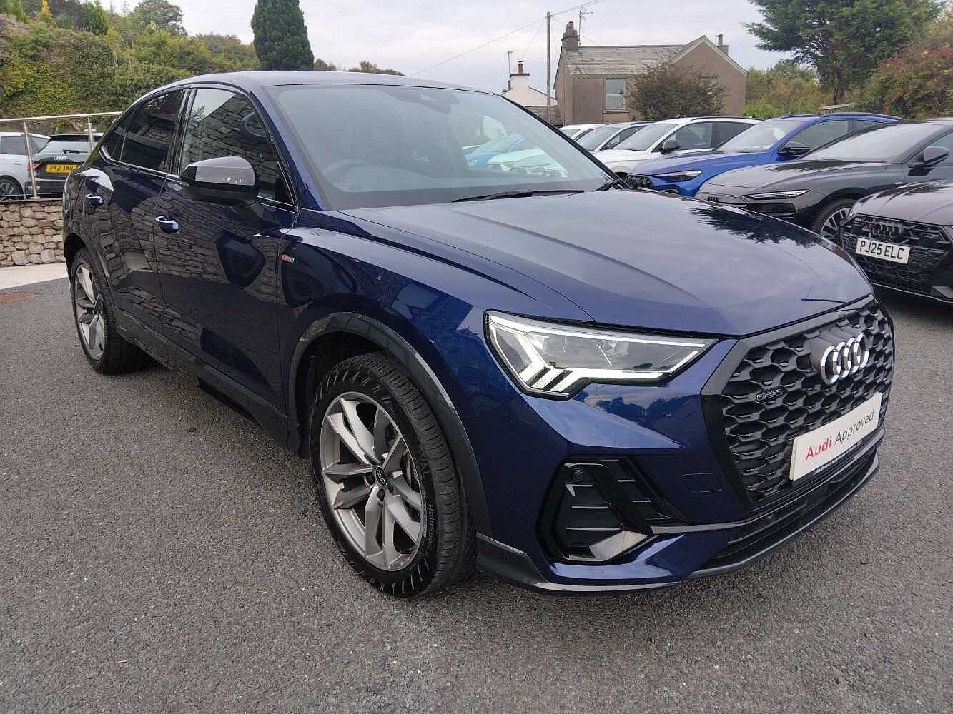 Main listing image - Audi Q3