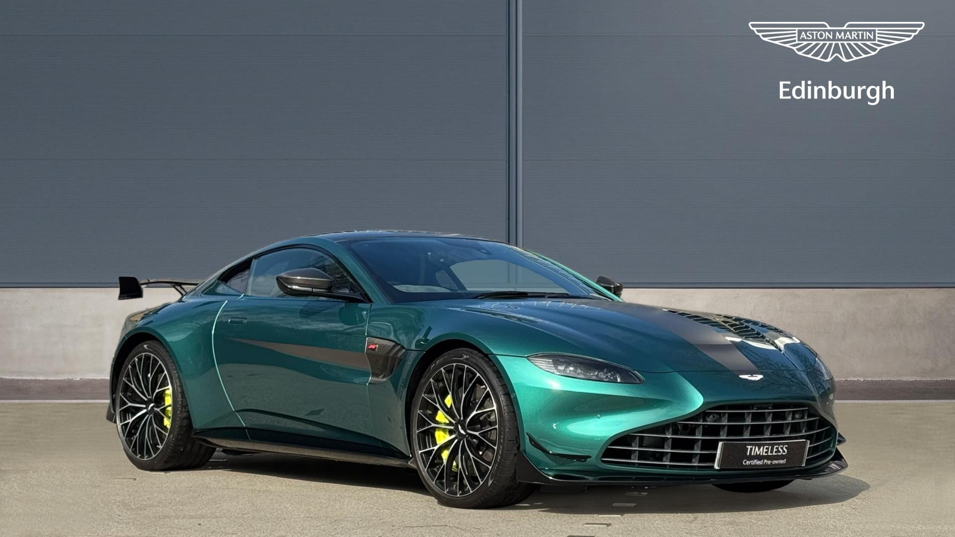 Main listing image - Aston Martin Vantage