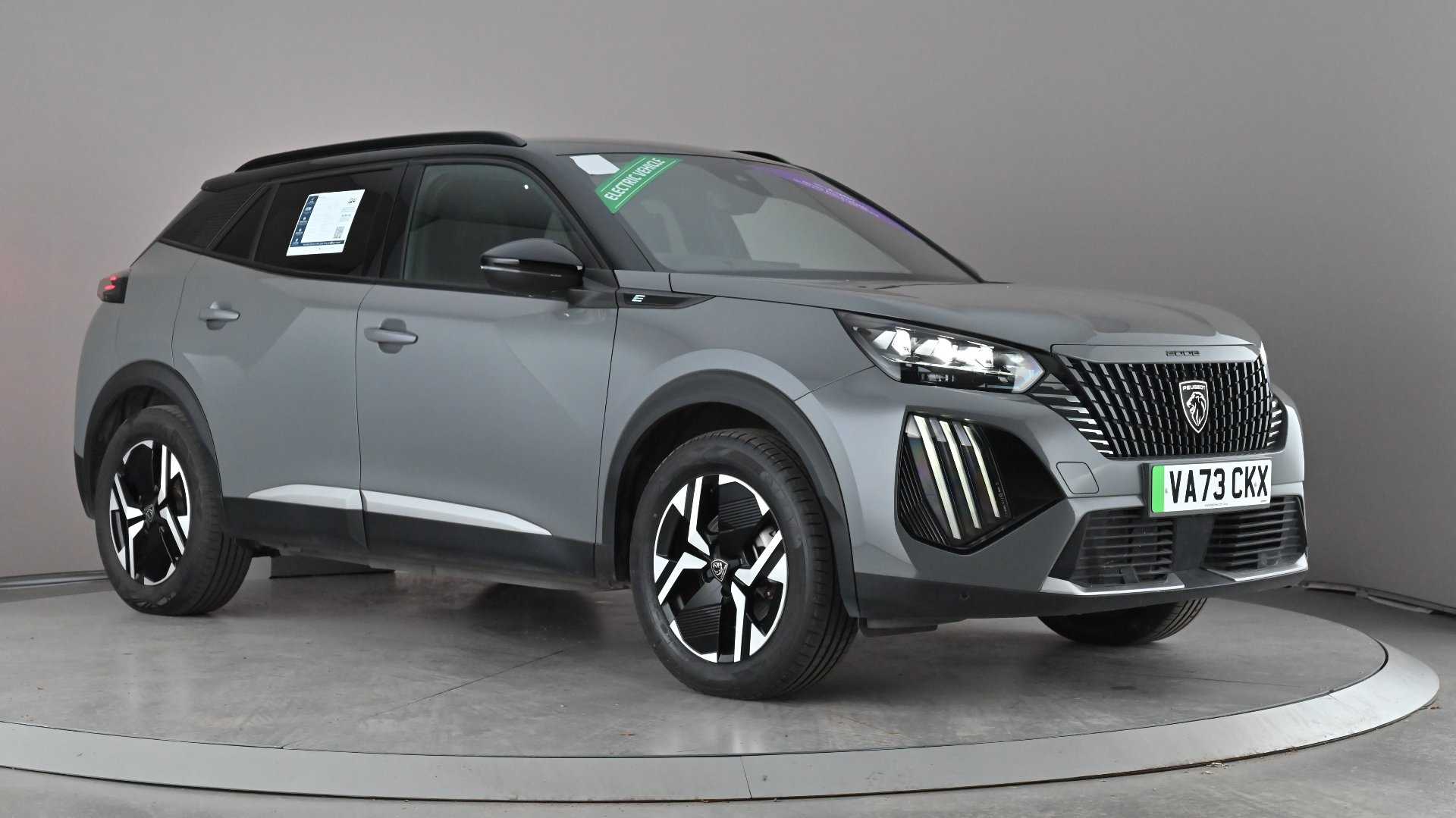 Main listing image - Peugeot e-2008