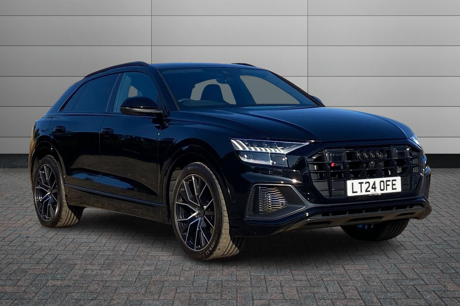 Main listing image - Audi SQ8