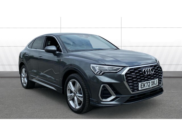 Main listing image - Audi Q3