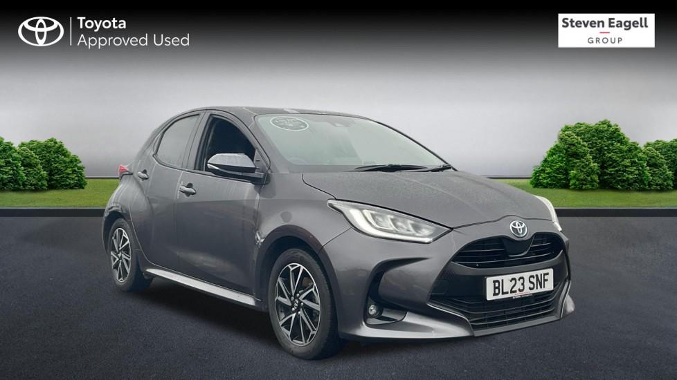 Main listing image - Toyota Yaris