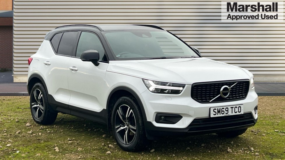 Main listing image - Volvo XC40