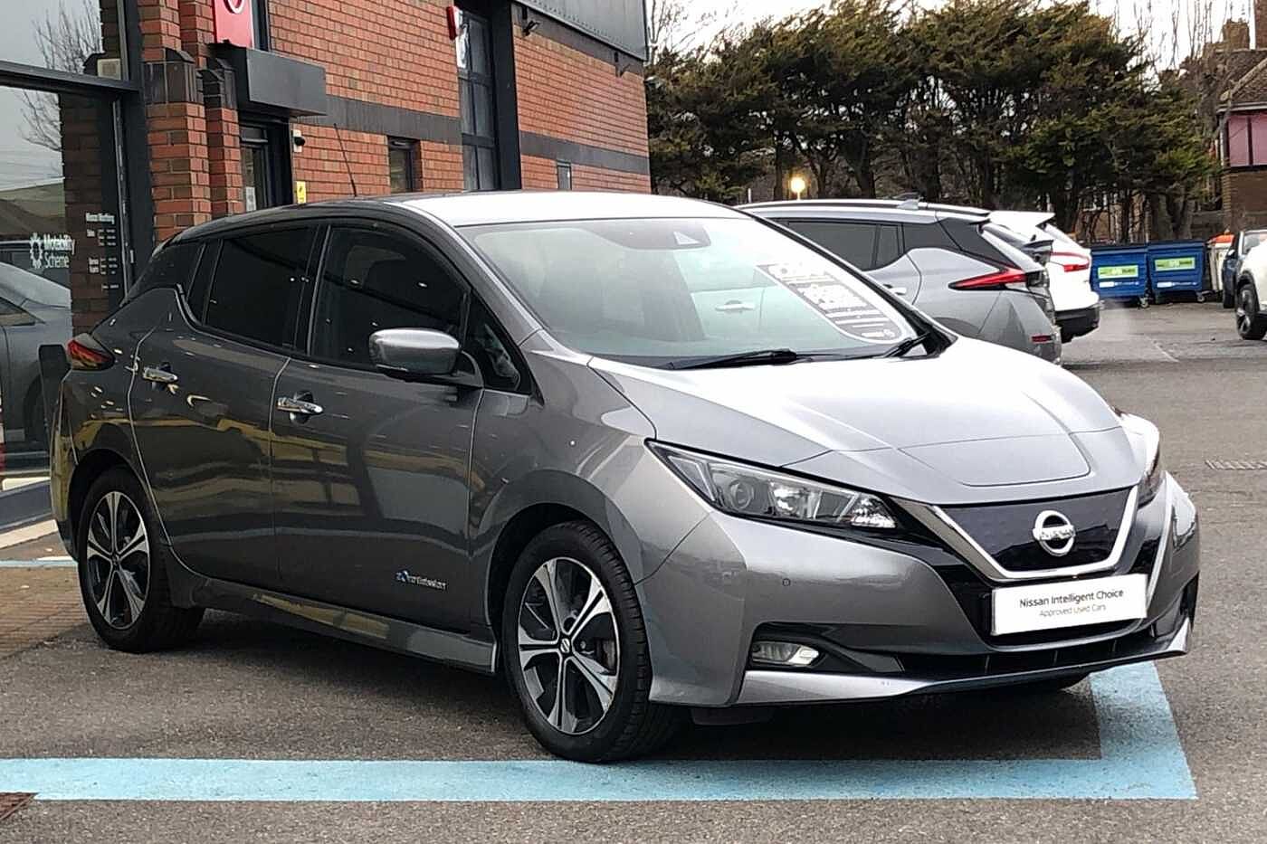 Main listing image - Nissan Leaf