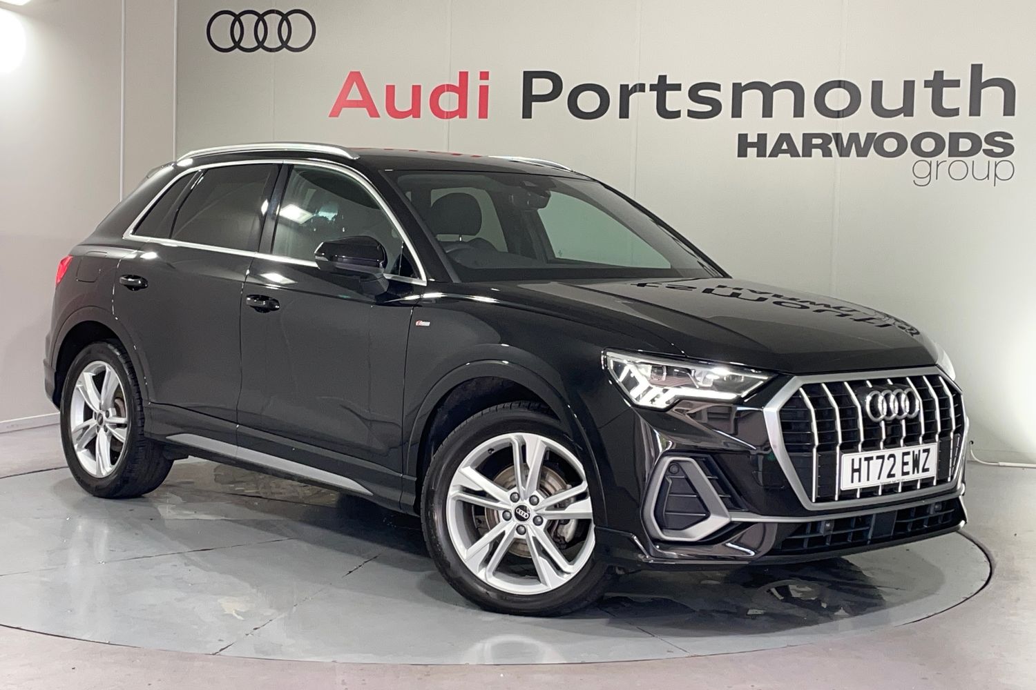 Main listing image - Audi Q3