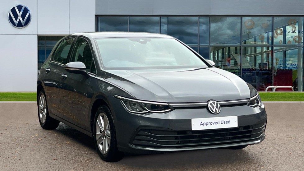 Main listing image - Volkswagen Golf