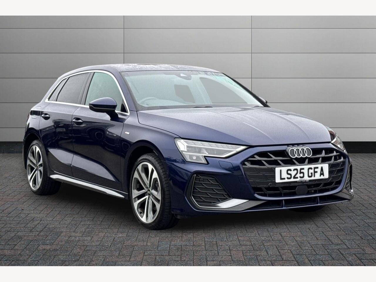 Main listing image - Audi A3