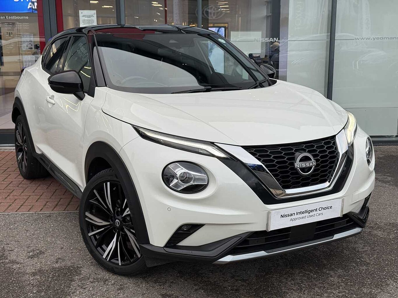Main listing image - Nissan Juke