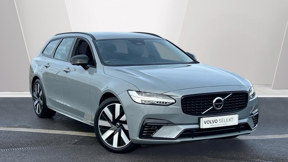 Main listing image - Volvo V90
