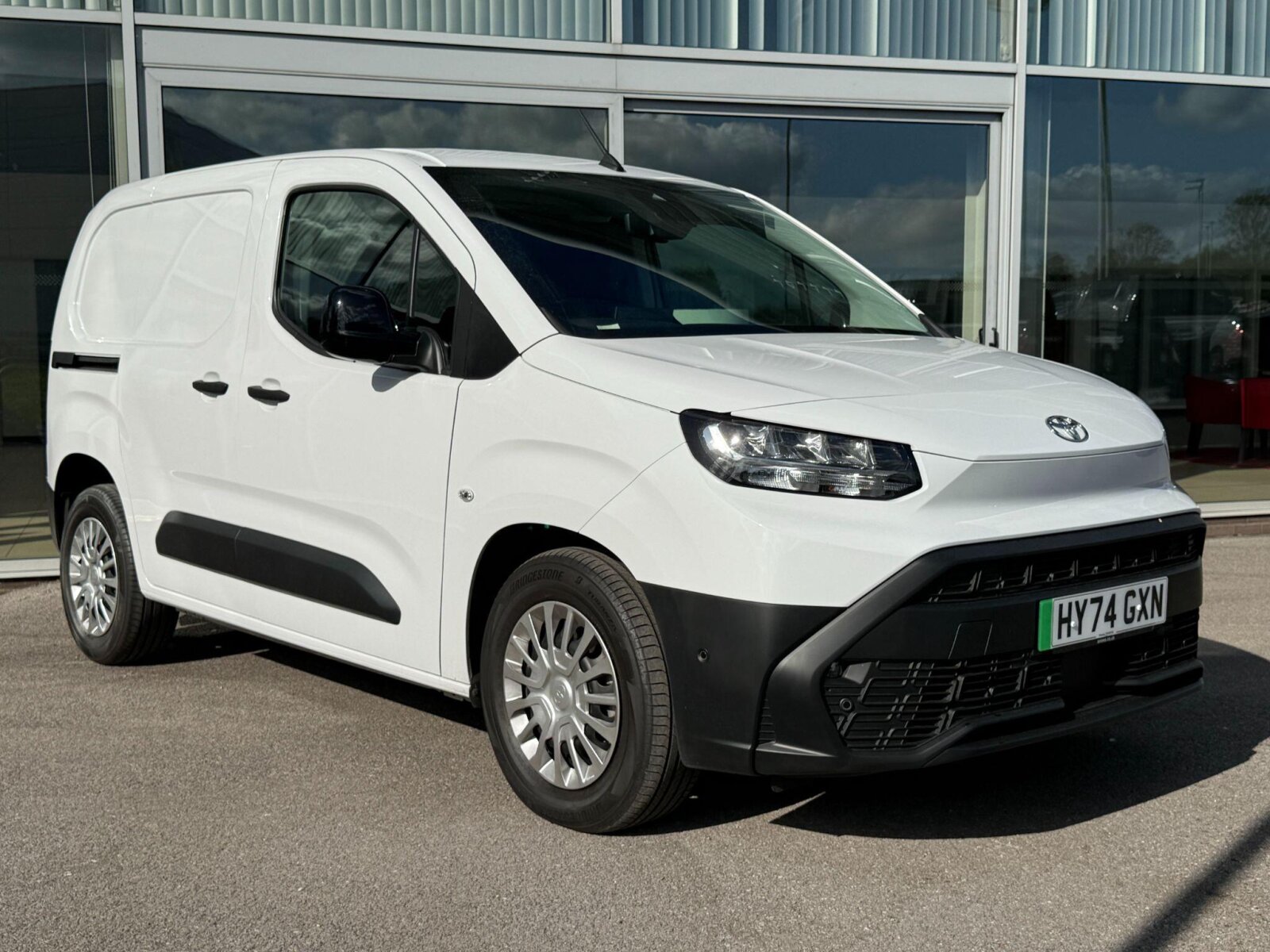 Main listing image - Toyota Proace City