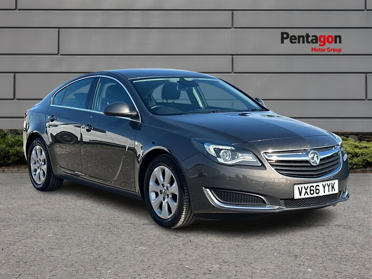 Main listing image - Vauxhall Insignia