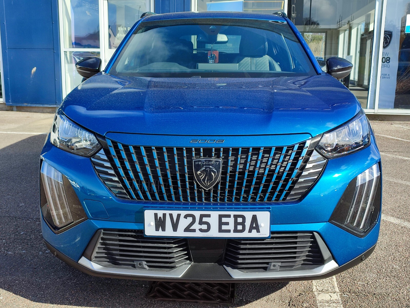 Main listing image - Peugeot 2008