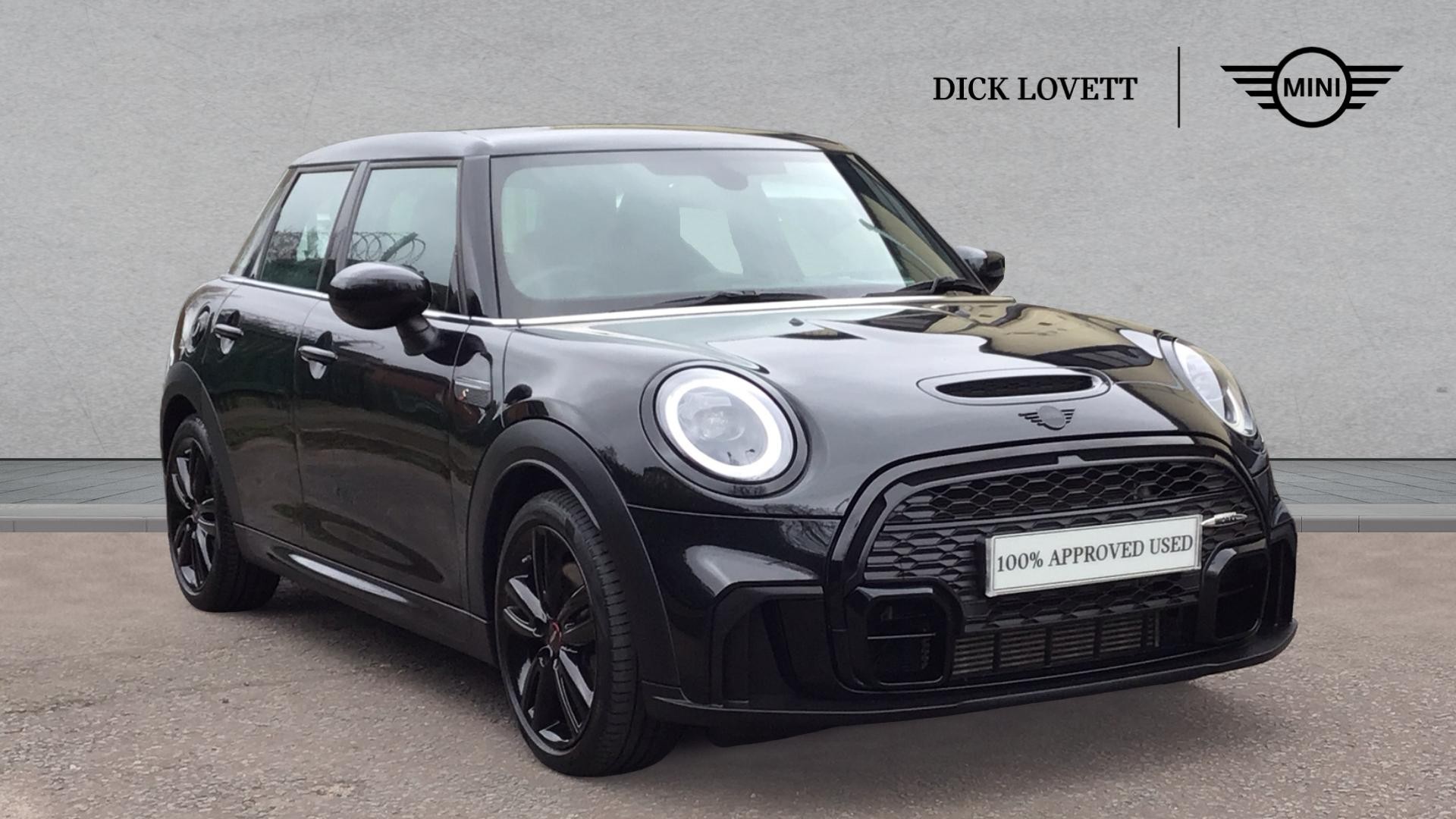 Main listing image - MINI Hatchback 5dr